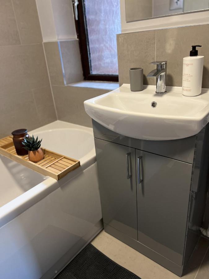 Franklin Suite - Reading City Centre - Free Parking - Close To Station מראה חיצוני תמונה